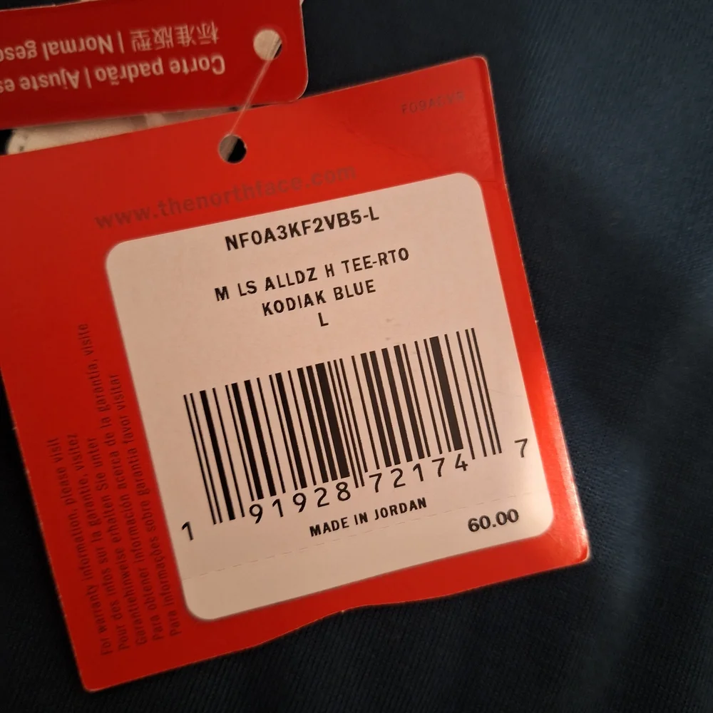The North Face Men's Blue Long Sleeve Shirt
